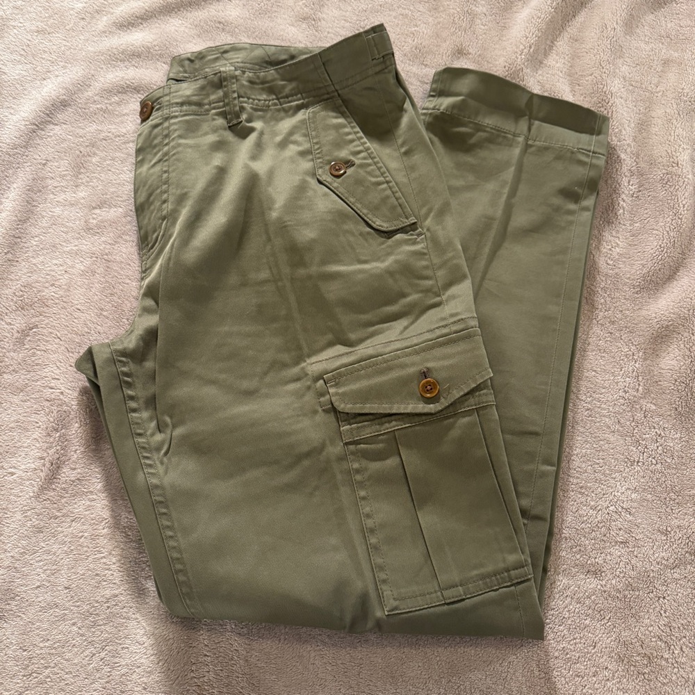 NWOT Brooks Brothers Lightweight Olive Cargo Pants Never Worn Button Pockets